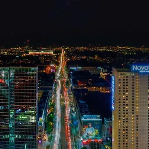 **** Ξενοδοχείο Novotel Centrum Πολωνία