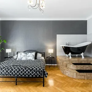Clicktheflat Chmielna 7 Poland